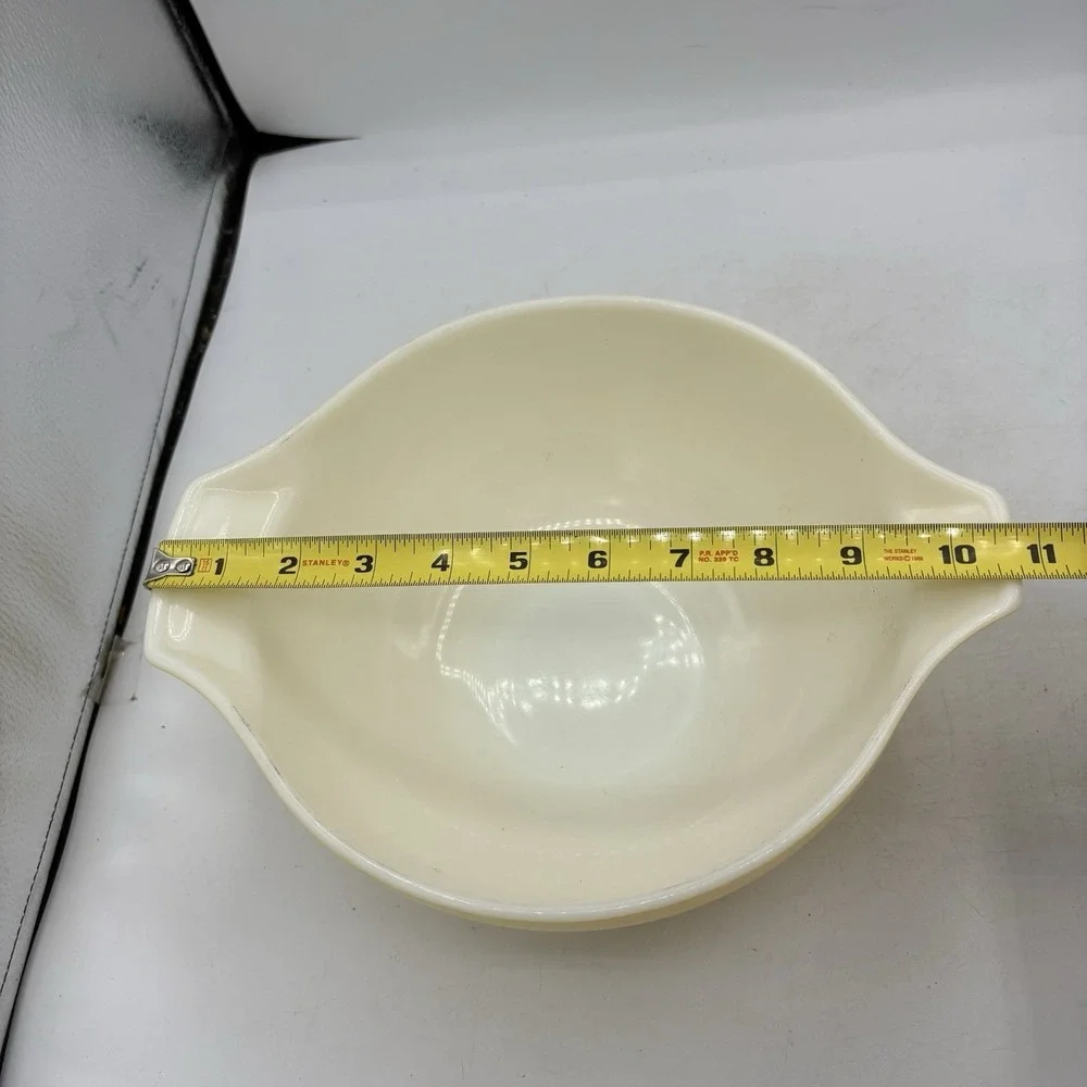 Vintage Pyrex Mixing Bowl Yellow Cinderella Nest 443 2 1/2 Qt Tab Handles USA